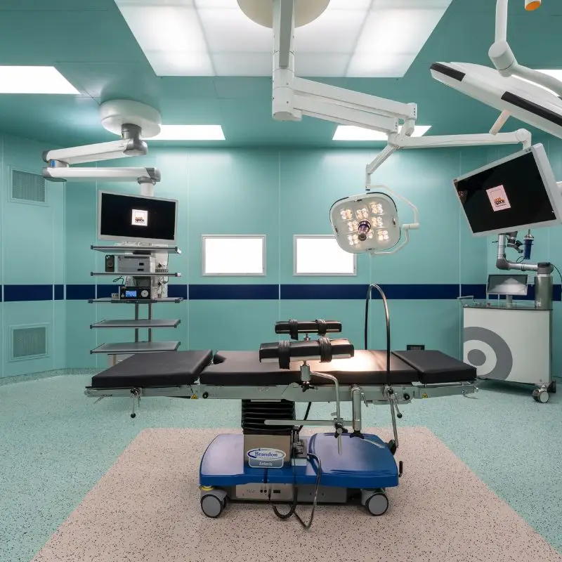 medicall mumbai 2025 - ot light -